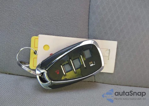 2022 Chevrolet Malibu Fwd Lt from USA, damaged, VIN 1G1ZD5ST5NF113584